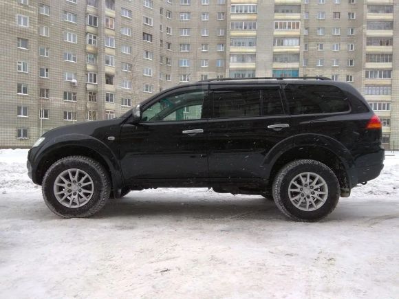 SUV   Mitsubishi Pajero Sport 2013 , 1000000 , 