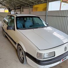 Седан Volkswagen Passat 1989 года, 200000 рублей, Славянск-На-Кубани