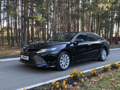 Седан Toyota Camry 2019 года, 2977000 рублей, Омск