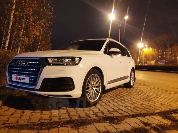 SUV   Audi Q7 2015 , 2770000 , 