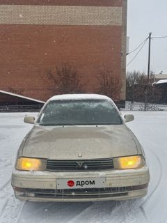 Седан Toyota Camry 1993 года, 175000 рублей, Челябинск