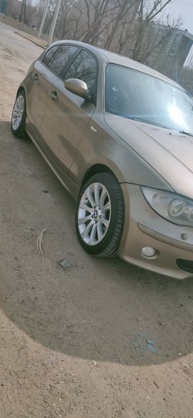  BMW 1-Series 2005 , 520000 , 