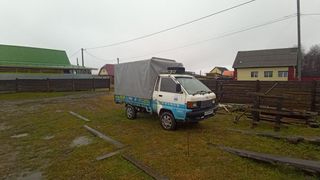 Фургон Toyota Lite Ace Truck 1990 года, 400000 рублей, Тара