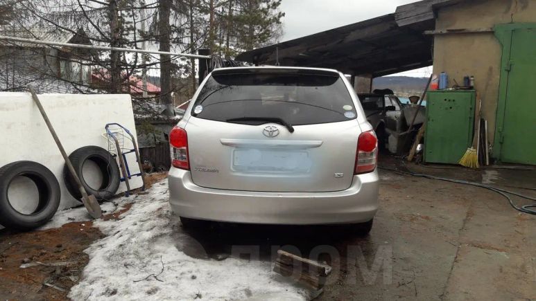  Toyota Corolla Fielder 2010 , 320000 , 