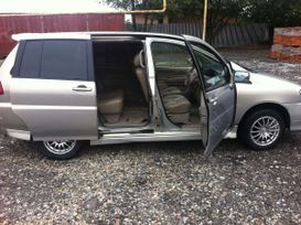    Nissan Prairie 2003 , 318000 , 