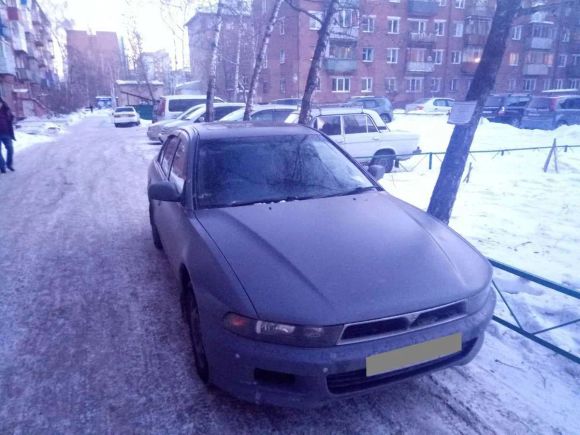  Mitsubishi Galant 2001 , 180000 , 