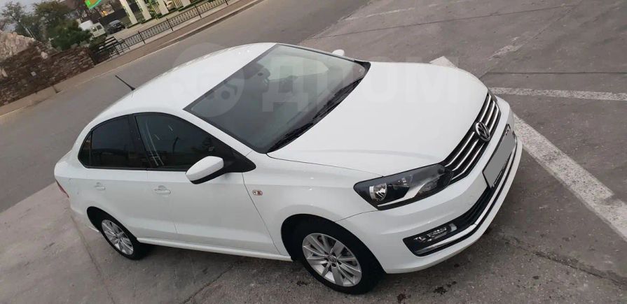  Volkswagen Polo 2015 , 658000 , 