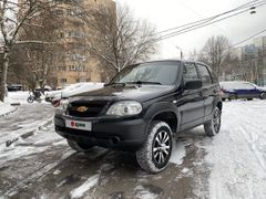 SUV или внедорожник Chevrolet Niva 2018 года, 770000 рублей, Москва