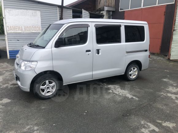    Toyota Town Ace 2012 , 500000 , 