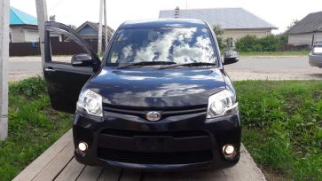    Toyota Sienta 2012 , 495000 , -