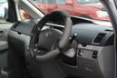    Toyota Voxy 2006 , 525000 , 