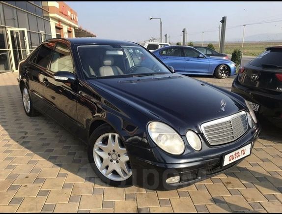  Mercedes-Benz E-Class 2002 , 320000 , 