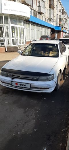 Седан Toyota Vista 1990 года, 140000 рублей, Рубцовск
