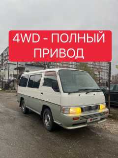 Минивэн или однообъемник Nissan Caravan 1999 года, 900000 рублей, Казань