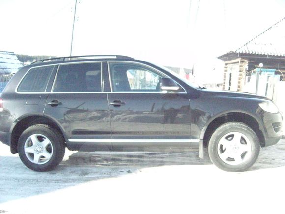 SUV   Volkswagen Touareg 2007 , 900000 , 