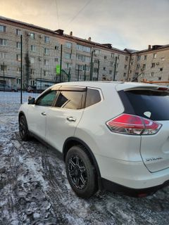SUV или внедорожник Nissan X-Trail 2015 года, 1750000 рублей, Свободный