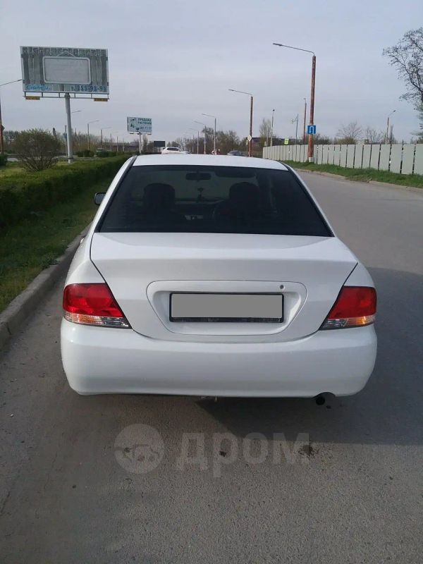  Mitsubishi Lancer Cedia 2003 , 180000 , --