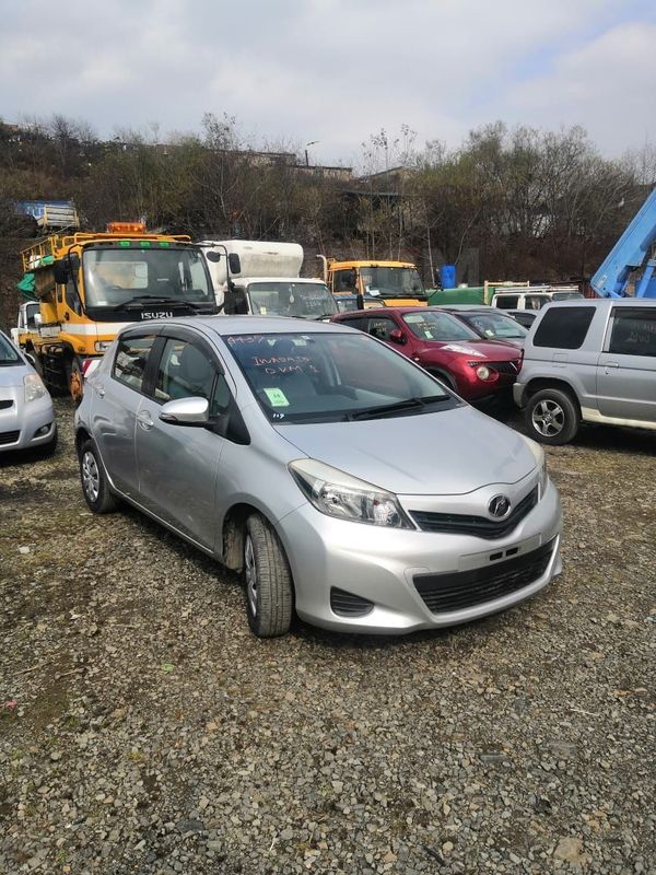  Toyota Vitz 2011 , 655000 , 