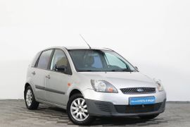 Хэтчбек Ford Fiesta 2007 года, 469000 рублей, Тюмень