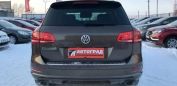 SUV   Volkswagen Touareg 2014 , 1650000 ,  