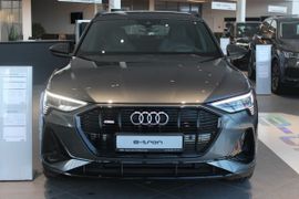 SUV или внедорожник Audi e-tron 2021 года, 10950000 рублей, Воронеж