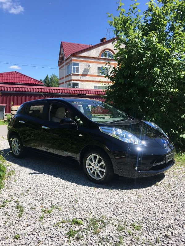  Nissan Leaf 2012 , 390000 , 