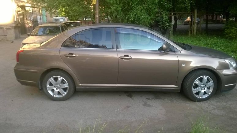  Toyota Avensis 2004 , 435000 , 