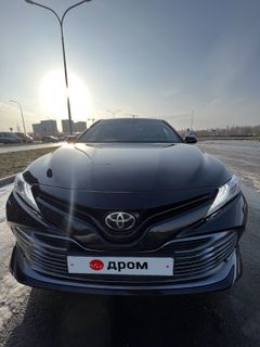 Седан Toyota Camry 2020 года, 3650000 рублей, Тюмень