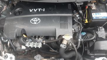  Toyota Vitz 2005 , 320000 , 