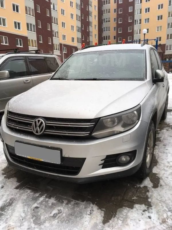 SUV   Volkswagen Tiguan 2012 , 740000 , 