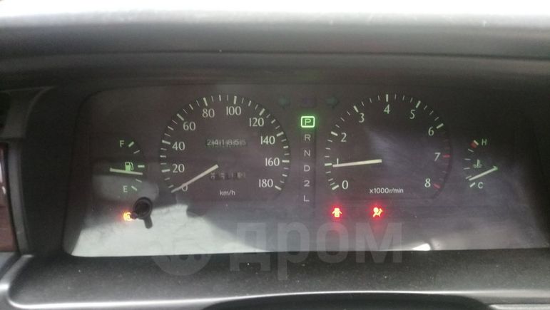  Toyota Crown 1998 , 200000 , 