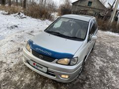 Минивэн или однообъемник Toyota Corolla Spacio 1999 года, 445000 рублей, Красноярск