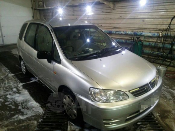    Toyota Corolla Spacio 2001 , 240000 , 