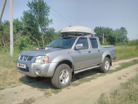  Nissan NP300 2010 , 720000 , 