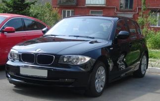  BMW 1-Series 2010 , 705000 , -