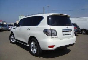 SUV   Nissan Patrol 2011 , 2400000 , 