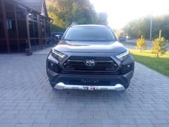 SUV или внедорожник Toyota RAV4 2021 года, 4800000 рублей, Барнаул