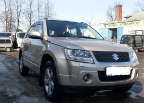 SUV   Suzuki Grand Vitara 2011 , 820000 , 