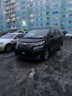 Минивэн или однообъемник Toyota Vellfire 2012 года, 1190000 рублей, Новосибирск
