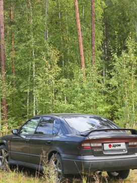 Седан Subaru Legacy B4 2000 года, 400000 рублей, Улан-Удэ