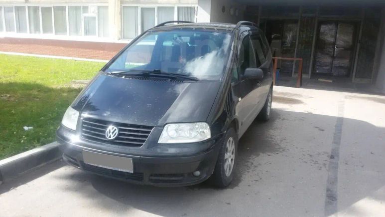    Volkswagen Sharan 2000 , 330000 , 