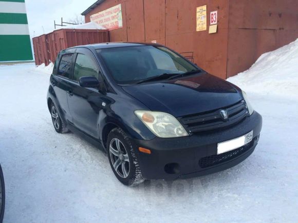  Toyota ist 2002 , 250000 , 