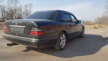  Mercedes-Benz E-Class 1993 , 400000 , 