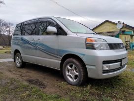    Toyota Voxy 2002 , 510000 , 