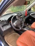 SUV   Toyota RAV4 2011 , 950000 , --