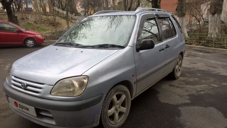  Toyota Raum 1998 , 220000 , 