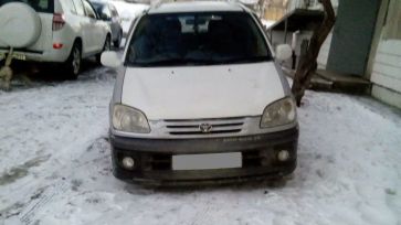    Toyota Raum 1998 , 160000 , 