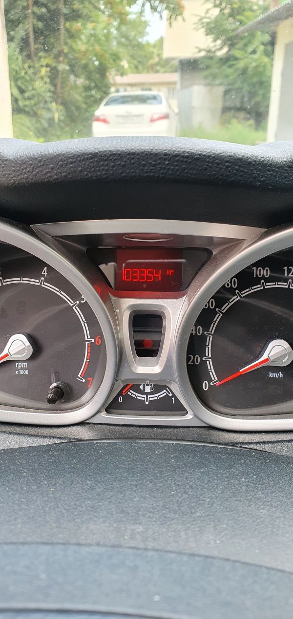  Ford Fiesta 2012 , 470000 , 
