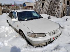Седан Toyota Camry Gracia 1992 года, 200000 рублей, Ытык-Кюёль