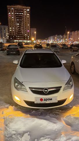  Opel Astra 2011 , 700000 , 